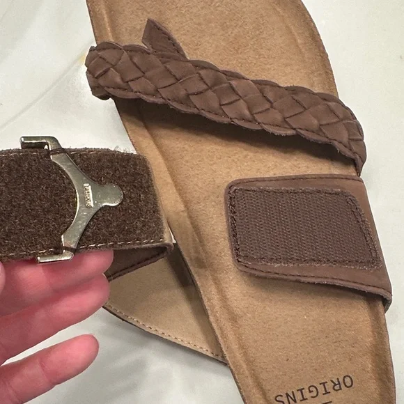 Earth Origins Dark Brown Braided Sandals - Picture 3 of 4
